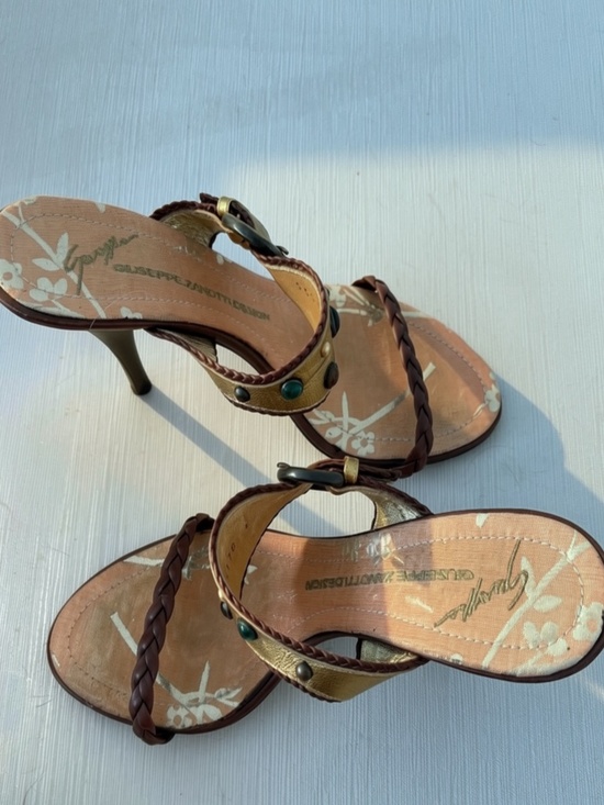 Giuseppe Zanotti Shoes - Giuseppe Zanotti Design  Jeweled Sandals Size 38